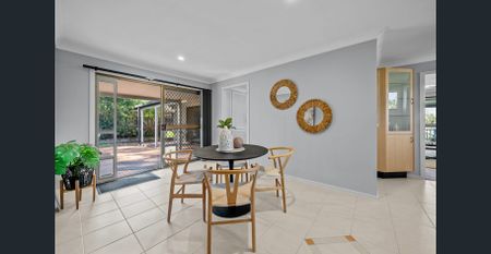 Family Home with Dual-Living Potential - Photo 5