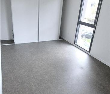 3 pièces - 63,43 m² - 1er étage - Colocation autorisée - Photo 2