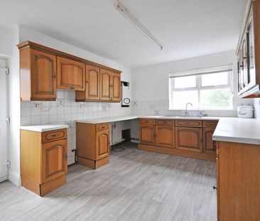 Caerleon Road, Newport - Photo 1