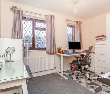 2 bedroom terraced house to rent - Photo 4