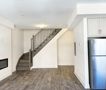 For Lease - 6 Sayers Lane Unit# 5, Richmond Hill, Ontario - Photo 1