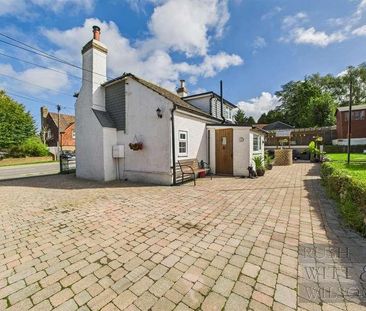 Hastings Road, Battle, TN33 - Photo 1