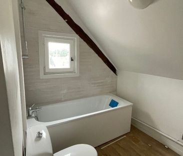 Location Appartement 3 pièces 49m² - Photo 2
