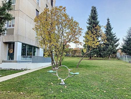 Très grand 2½ pièces à louer - Photo 2