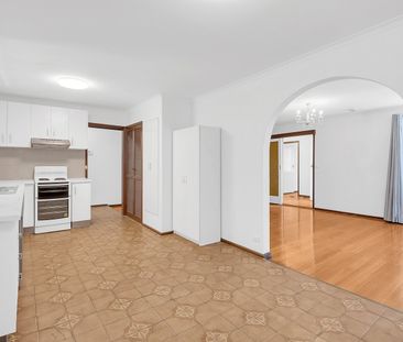 225 Dalton Road, Lalor VIC 3075 - Photo 5