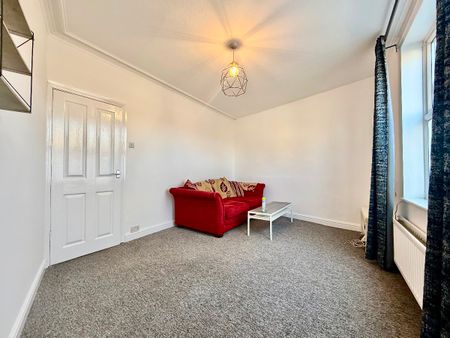 Ulverston Road, Sheffield, S8 - Photo 2