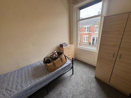 4 bedroom house to rent - Photo 3