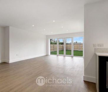 3 bedroom detached bungalow to rent - Photo 2