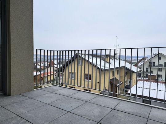 New 2.5-room apartment on the 2nd floor with shared garden - Photo 1