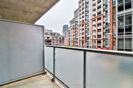DNA II Lofts - Photo 3