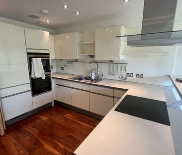 2 bedroom flat to rent - Photo 3