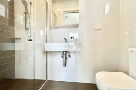 Ultra-modern two-bedroom apartment in central Burwood location - Photo 4