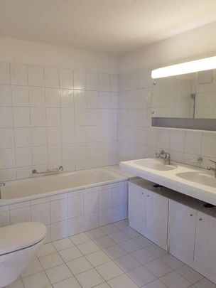 "MIETEN OHNE KAUTION - Attraktive Wohnung mit Charme" - Photo 1