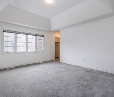 For Lease - 5 Sassafras Road, Springwater, Ontario - Photo 1