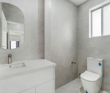 Modern 3-Bedroom Home in Prime Casula Location - Photo 6