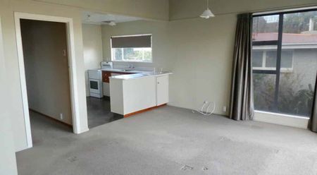 Location - Location - Photo 2