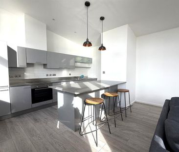 3 bedroom apartment to rent - Photo 4