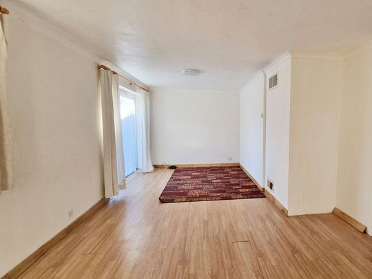 Terraced House to rent on - Photo 1