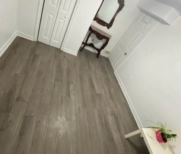 For Lease - 81 Ready Court, Brampton, Ontario - Photo 4