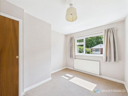 3 bedroom detached bungalow to rent - Photo 5