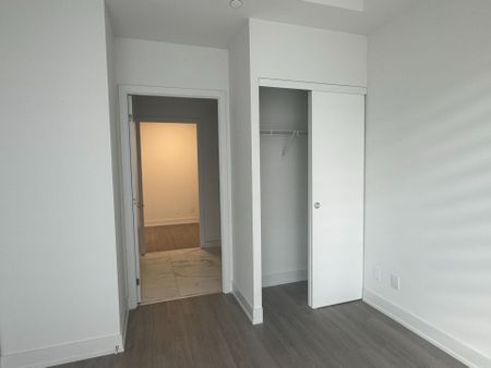 For Lease - 8 Cumberland Street Unit# 1304, Toronto, Ontario - Photo 3