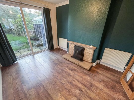 3 bedroom House To Let - Photo 1