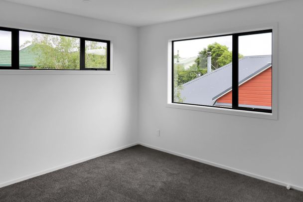 3 Bedroom Townhouse - Photo 1