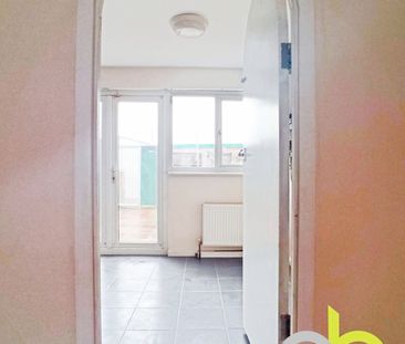 Bryon Gardens, Tilbury, rm18 - Photo 6