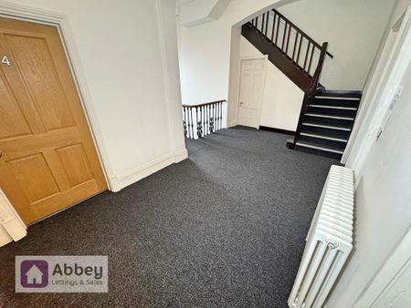 1 bedroom house of multiple occupation to rent - Photo 3