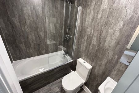 Burlington Street - Photo 3