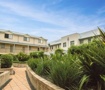 Modern Coastal Living in the Heart of Shellharbour Village - Photo 3