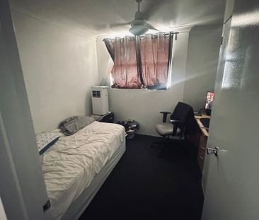 Kelvin Grove - Photo 1