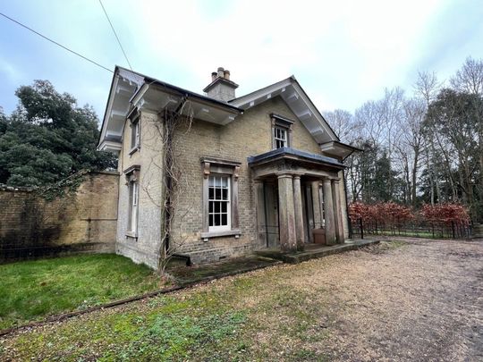 2 Bedroom House - Mainstone, Romsey - Photo 1