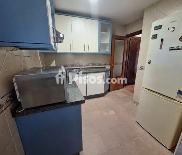 Piso en alquiler en Calle Arroyo, cerca de Calle Pérez Hervás - Photo 3