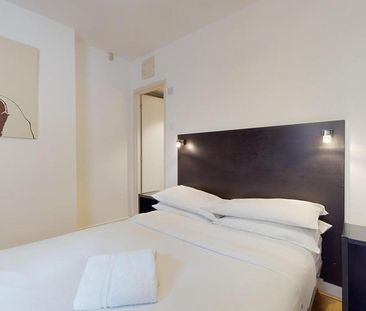 Studio to rent - Photo 5