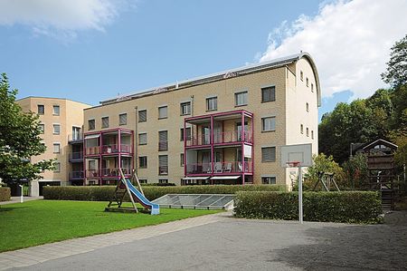 "helle und zentrumsnahe Wohnung sucht neuen Bewohner!" - Photo 3