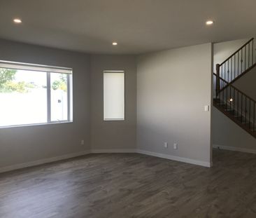 Property Management1A Harrowglen Drive, Northcross - House for Rent - Photo 6