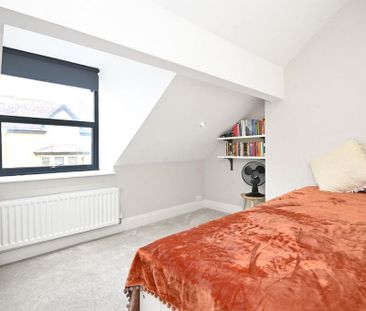 2 bedroom flat to rent - Photo 6