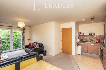 2 bedroom flat to rent - Photo 4
