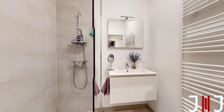 Appartement te huur in Evere voor € 1.150 met 1 slaapkamer - Photo 2