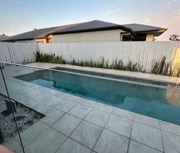 Helensvale - Photo 5