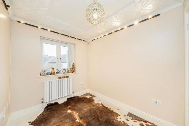 4 bedroom house to rent - Photo 1