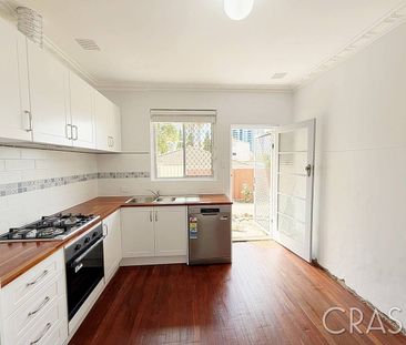 2x1 House in Applecross - Photo 6