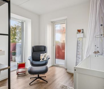 Moderne 3-værelses lejlighed med fantastisk udsigt - Photo 3