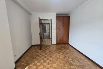 Apartamento T3 em Porto