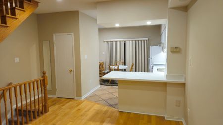 For Lease - 23 Observatory Lane Unit# 245, Richmond Hill, Ontario - Photo 3