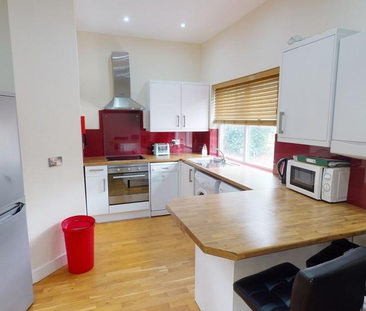 2 bedroom apartment to rent - Photo 4