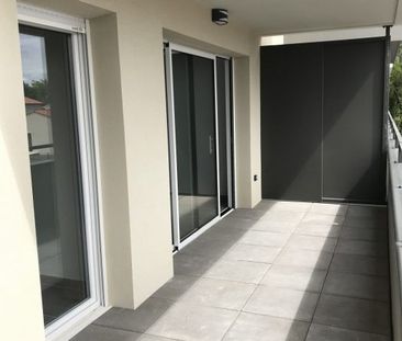 T2 AVEC TERRASSE ET PARKING - Photo 4