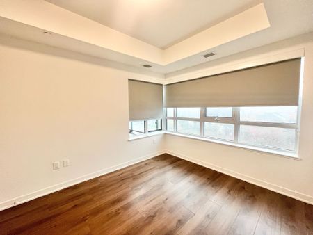 For Lease - 395 Dundas Street Unit# 409, Oakville, Ontario - Photo 4