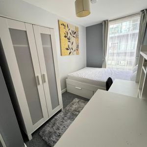 Room in a Shared House, Dance Square, EC1V - Photo 2